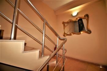 Elmas’tan Hürriyet’te Merkezi Konumlu Triplex Müstakil 6+1