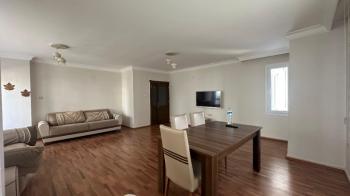 Elmas’tan Marina’ya Komşu Geniş Oturumlu 3+1