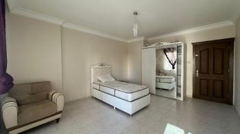 Elmas’tan Marina’ya Komşu Geniş Oturumlu 3+1