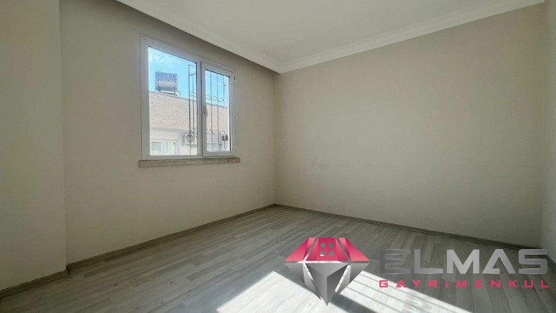 Elmas’tan Cumhuriyet Mh’de Doğalgazlı İçi Yapılı 3+1