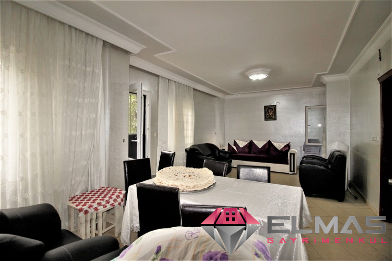 Elmas’tan Hürriyet’te Merkezi Konumlu Triplex Müstakil 6+1