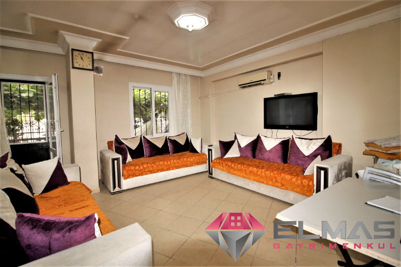 Elmas’tan Hürriyet’te Merkezi Konumlu Triplex Müstakil 6+1