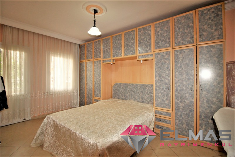 Elmas’tan Hürriyet’te Merkezi Konumlu Triplex Müstakil 6+1