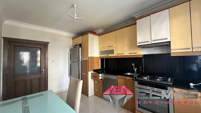 Elmas’tan Marina’ya Komşu Geniş Oturumlu 3+1