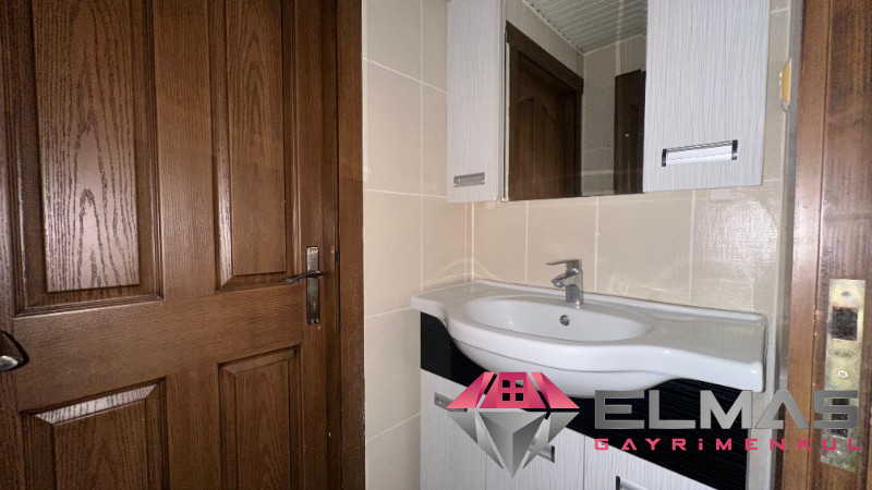 Elmas’tan Marina’ya Komşu Geniş Oturumlu 3+1