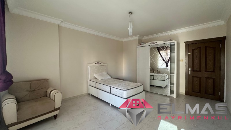 Elmas’tan Marina’ya Komşu Geniş Oturumlu 3+1