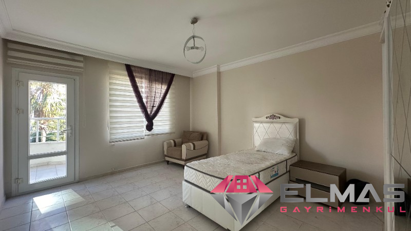 Elmas’tan Marina’ya Komşu Geniş Oturumlu 3+1