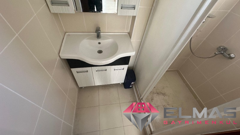 Elmas’tan Marina’ya Komşu Geniş Oturumlu 3+1