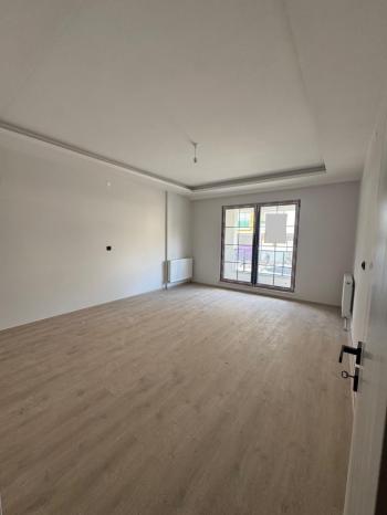 GÜVENAY - ÇORUM YAVRUTURNA MAH. ESNAFEVLER MEVKİ  3+1 SATILIK DAİRE 