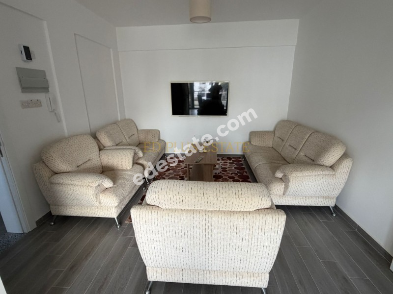 Lefkoşa Gönyeli'de AYLIK Ödemeli Full Eşyalı Kiralık 2+1 YENİ Daire
