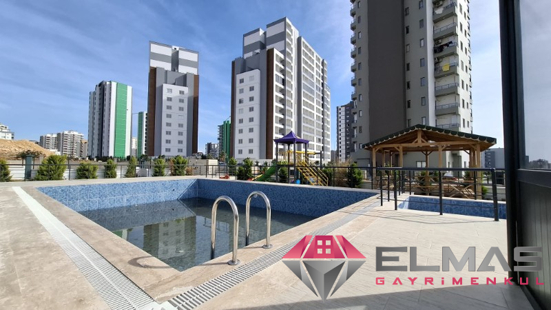 Elmas’tan Akdeniz Mh.’de Havuzlu Doğalgazlı Site İçi 1+1