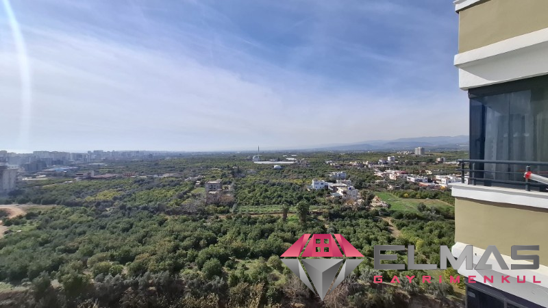 Elmas’tan Akdeniz Mh.’de Havuzlu Doğalgazlı Site İçi 1+1