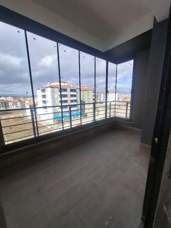 GÜVENAY - ÇORUM ÇEPNİ MAH. FEN LİSESİ CADDESİ ÜZERİ 2+1 SATILIK SIFIR DAİRE