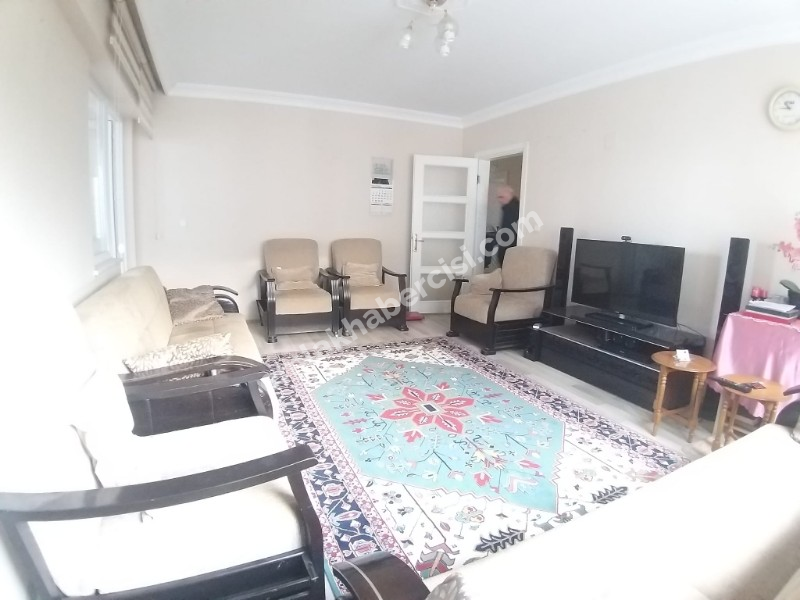 MUDANYA BURGAZ MAH.'DE HAVADAR KONUMDA ARA KAT 100 M2  2+1 DAİRE