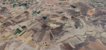 AFYON ÜÇOK EMLAKTAN İHSANİYE YAYLABAĞI MEVKİNDE 4.100M² SATILIK TARLA 