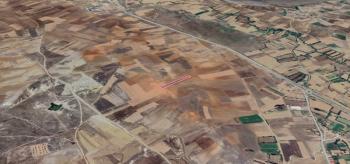 AFYON ÜÇOK EMLATAN İHSANİYE YAYLABAĞI KASABASINDA 5.742M² YATIRIMLIK TARLA 