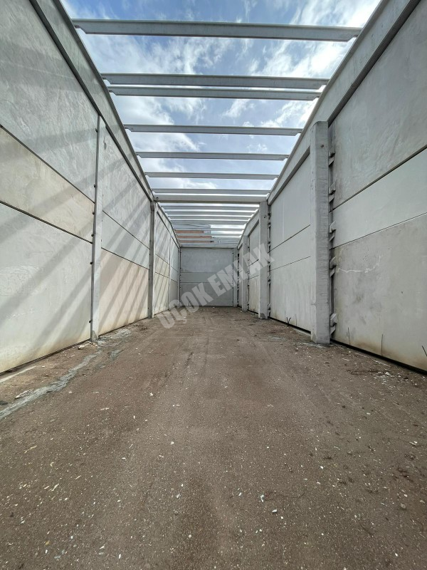 AFYON ÜÇOK EMLAKTAN VEYSEL KARANİ MAH SATILIK 300M² DÜKKANLAR 