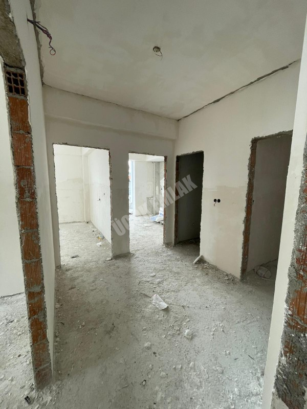 AFYON ÜÇOK EMLAKTAN  MAREŞALL F. ÇAKMAK MAH 2+1 80M² EBEVEYN BANYOLU SIFIR SATILIK DAİRE 