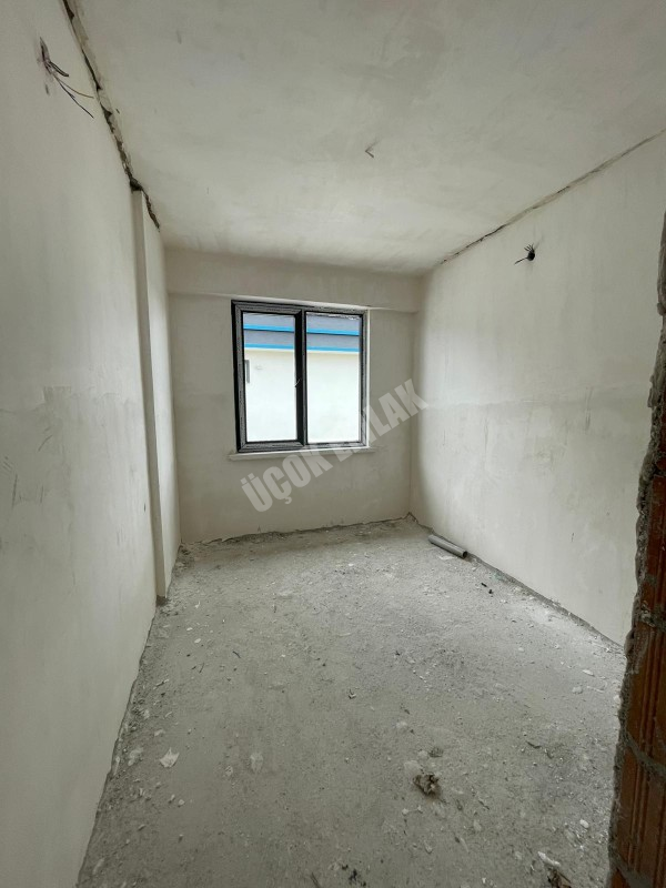AFYON ÜÇOK EMLAKTAN  MAREŞALL F. ÇAKMAK MAH 2+1 80M² EBEVEYN BANYOLU SIFIR SATILIK DAİRE 