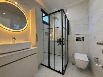 EFELER MAHALLESİ’NDE TAM MÜSTAKİL HAVUZLU LÜKS VİLLA!