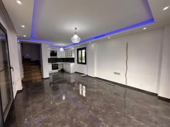  ALTINKUM’DA DENİZE 750 METRE | BAHÇELİ | BAĞIMSIZ GİRİŞ | ÖZEL HAVUZLU İKİZ VİLLA KAÇIRILMAYACAK FIRSATI!