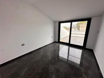  ALTINKUM’DA DENİZE 750 METRE | BAHÇELİ | BAĞIMSIZ GİRİŞ | ÖZEL HAVUZLU İKİZ VİLLA KAÇIRILMAYACAK FIRSATI!