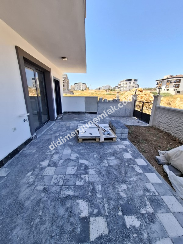 DİDİM CUMHURİYET MAHALLESİ’NDE MERKEZİ KONUMDA 1+1 BU FİYATA MERKEZDE DAİRE ZOR BULUNUR..