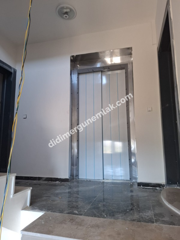 DİDİM CUMHURİYET MAHALLESİ’NDE MERKEZİ KONUMDA 1+1 BU FİYATA MERKEZDE DAİRE ZOR BULUNUR..