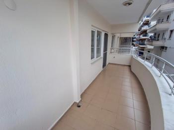 Didim Merkezde Ön Cephe Satılık 2+1 Daire | Ayrı Mutfak Asansörlü Konut
