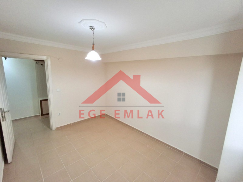 Didim Merkezde Ön Cephe Satılık 2+1 Daire | Ayrı Mutfak Asansörlü Konut