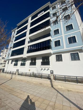 GÜVENAY - ÇORUM  ÜÇTUTLAR MAH. MURATEVLER MEVKİİ SATILIK DAİRE 