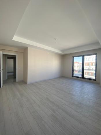 GÜVENAY - ÇORUM ÜÇTUTLAR MAH. MURATEVLER MEVKİİ SATILIK DAİRE 