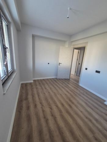 GÜVENAY - ÇORUM ÇEPNİ MAH. FEN LİSESİ YAKINI 3+0 SATILIK SIFIR DAİRE