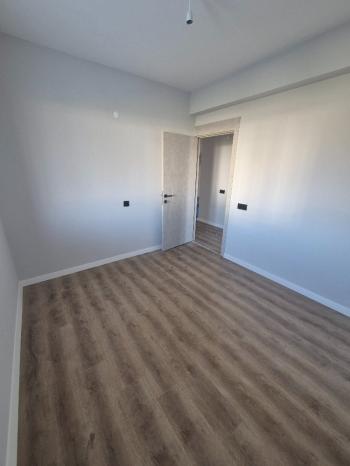 GÜVENAY - ÇORUM ÇEPNİ MAH. FEN LİSESİ YAKINI 3+0 SATILIK SIFIR DAİRE