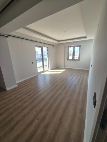 GÜVENAY - ÇORUM ÇEPNİ MAH. FEN LİSESİ YAKINI 3+0 SATILIK SIFIR DAİRE