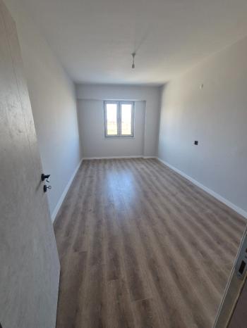 GÜVENAY - ÇORUM ÇEPNİ MAH. FEN LİSESİ YAKINI 3+0 SATILIK SIFIR DAİRE