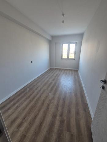 GÜVENAY - ÇORUM ÇEPNİ MAH. FEN LİSESİ YAKINI 3+0 SATILIK SIFIR DAİRE