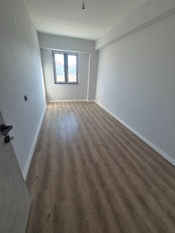 GÜVENAY - ÇORUM ÇEPNİ MAH. FEN LİSESİ YAKINI 3+0 SATILIK SIFIR DAİRE