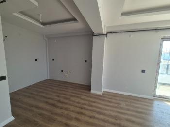 GÜVENAY - ÇORUM ÇEPNİ MAH. FEN LİSESİ YAKINI 3+0 SATILIK SIFIR DAİRE