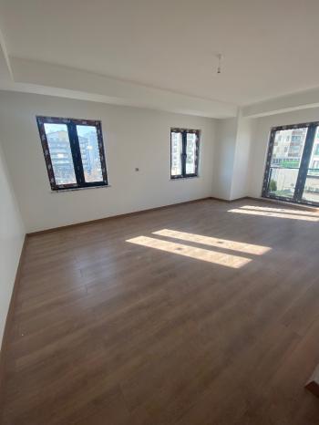 GÜVENAY - ÇORUM ÜÇTUTLAR MAH. MURATEVLER MEVKİİ SATILIK DAİRE 