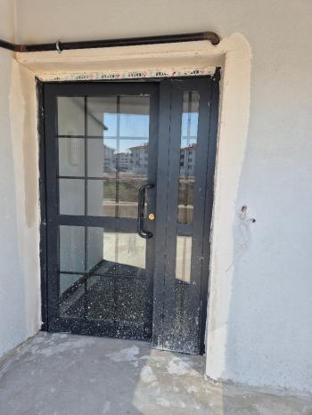 GÜVENAY - ÇORUM ÇEPNİ MAH. FEN LİSESİ YAKINI 3+1 SATILIK SIFIR DAİRE