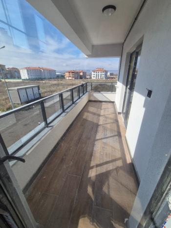 GÜVENAY - ÇORUM ÇEPNİ MAH. FEN LİSESİ YAKINI 3+1 SATILIK SIFIR DAİRE