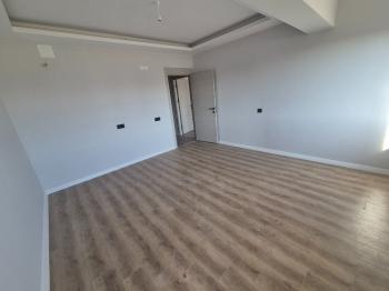 GÜVENAY - ÇORUM ÇEPNİ MAH. FEN LİSESİ YAKINI 3+1 SATILIK SIFIR DAİRE