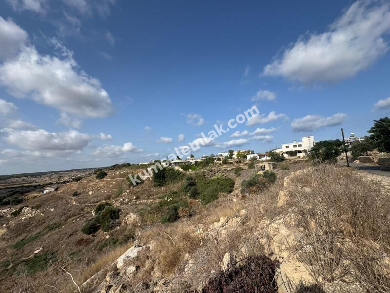 İSKELE ZİYAMET'DE YATIRIMLIK ARSA NİTELİKLİ  ARAZİ 