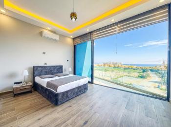 Tek Yetkili Kıbrıs Girne Çatalköy de Ful Deniz Manzaralı Denize Yürüme Mesafesinde Havuzlu Site de Satılık 2+1 İkiz Villalar