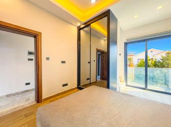 Tek Yetkili Kıbrıs Girne Çatalköy de Ful Deniz Manzaralı Denize Yürüme Mesafesinde Havuzlu Site de Satılık 2+1 İkiz Villalar