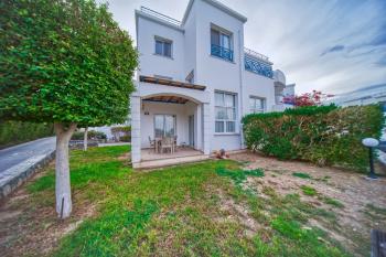 Girne Alsancak'da Satılık 1+1 Daire – Site İçinde Eşyalı ve Bahçeli Yaşam Fırsatı!