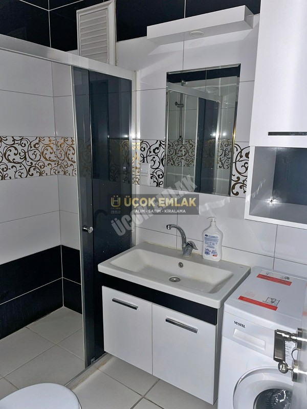 AFYON  ÜÇOK EMLAKTAN  DUMLLUPINAR MAH SIFIR AYARINDA EŞYALI 1+1 KİRALIK DAİRE 