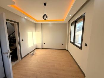 Didim'de Satılık 3+1 Ayrı Mutfaklı Villa