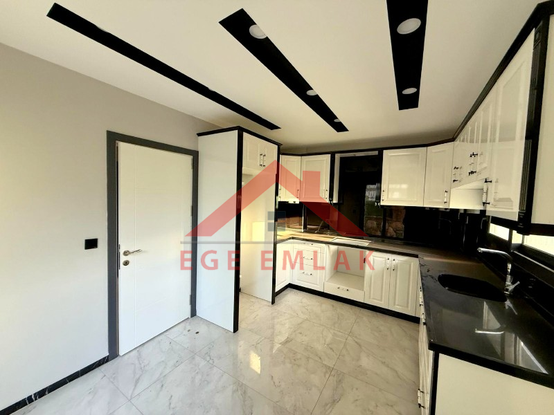 Didim'de Satılık 3+1 Ayrı Mutfaklı Villa